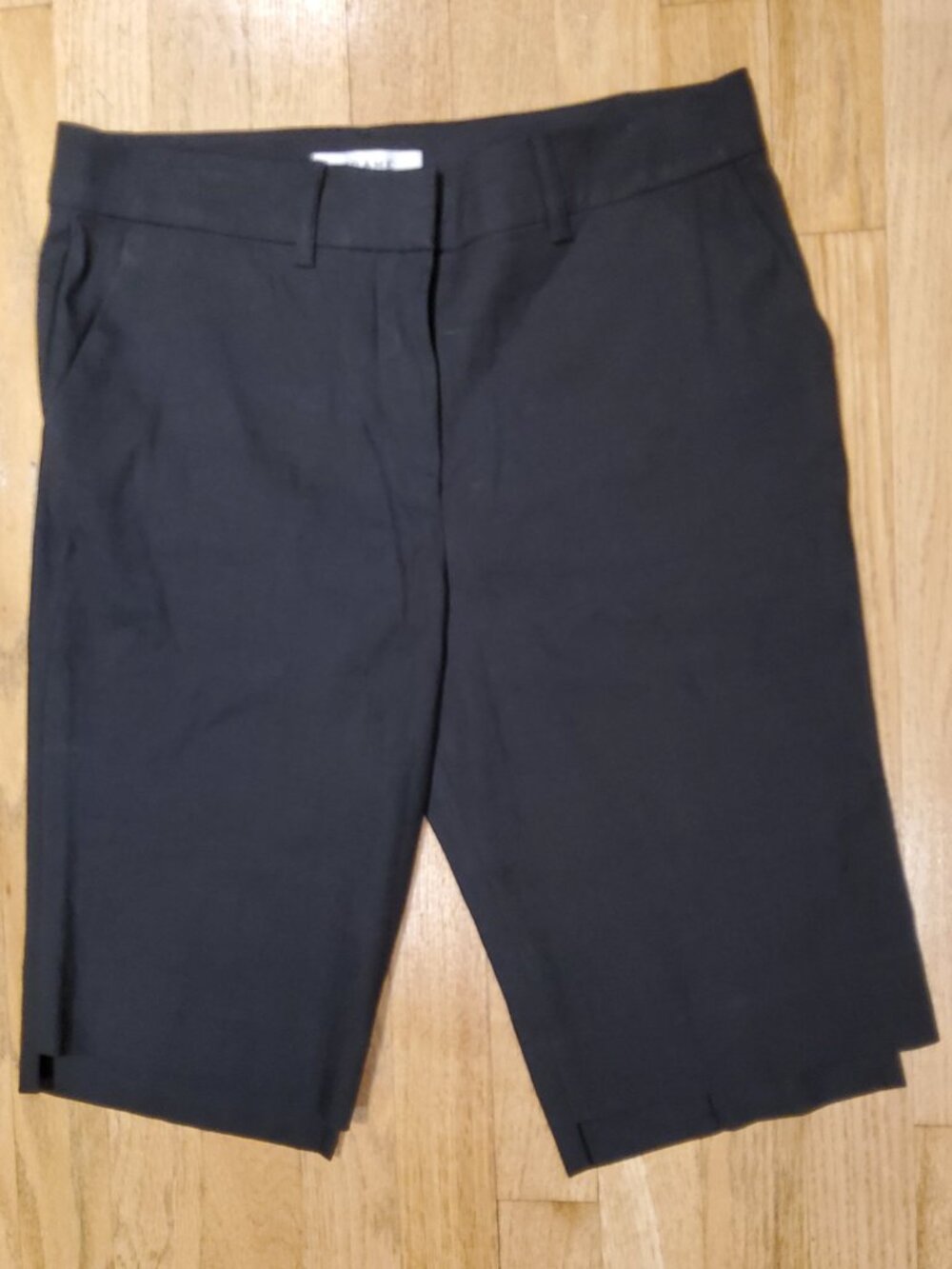 NWOT FRAME High Waist Linen Blend Trouser Shorts Black Size 4